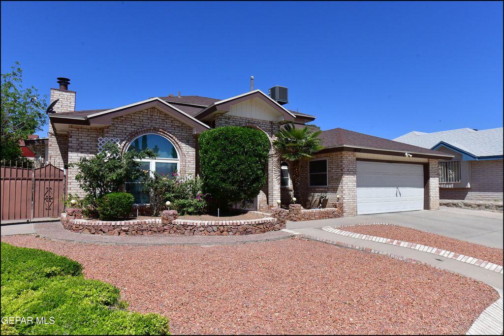 Photo of 1857 RALPH JANES Place, El Paso, TX 79936 (MLS # 942884)