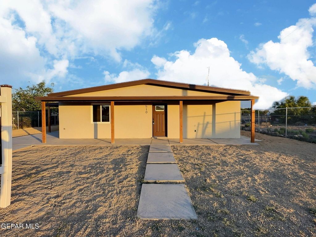 Photo of 510 LISA DIANE Road, Socorro, TX 79927 (MLS # 943621)