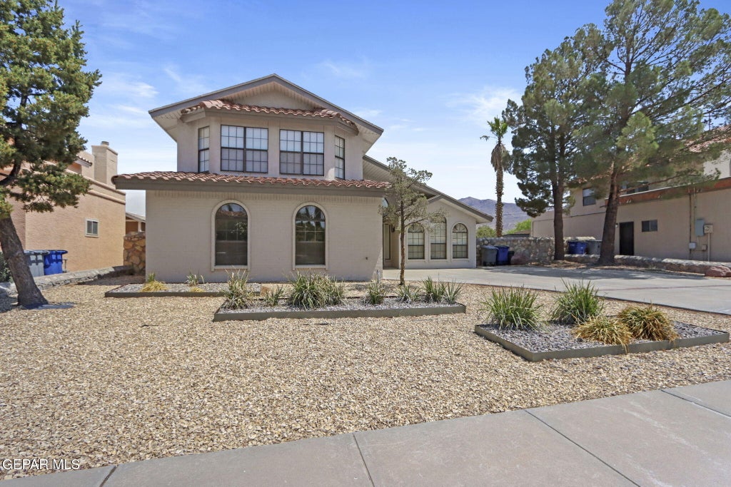 Photo of 849 DULCE TIERRA Drive, El Paso, TX 79912 (MLS # 949768)
