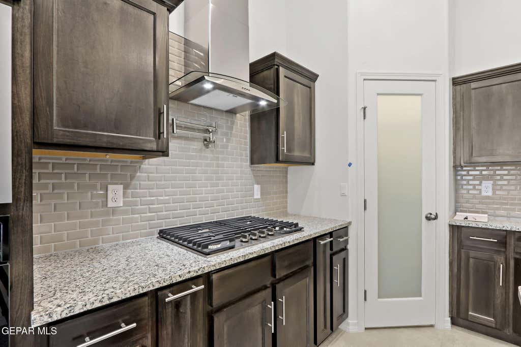 Photo of 112 Daniel Lynn, Sunland Park, NM 88063 (MLS # 949306)