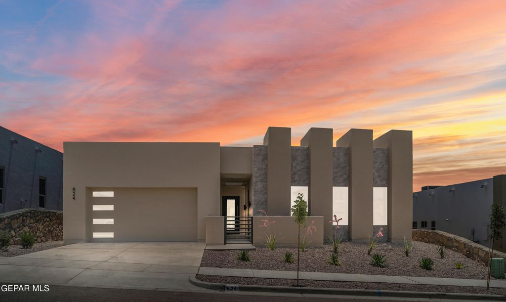 Photo of 7436 Cimarron Rim Drive, El Paso, TX 79911 (MLS # 932440)