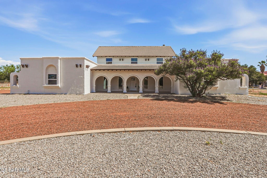 Photo of 4 CIELO DEL ESTE, Anthony, NM 88021 (MLS # 945072)