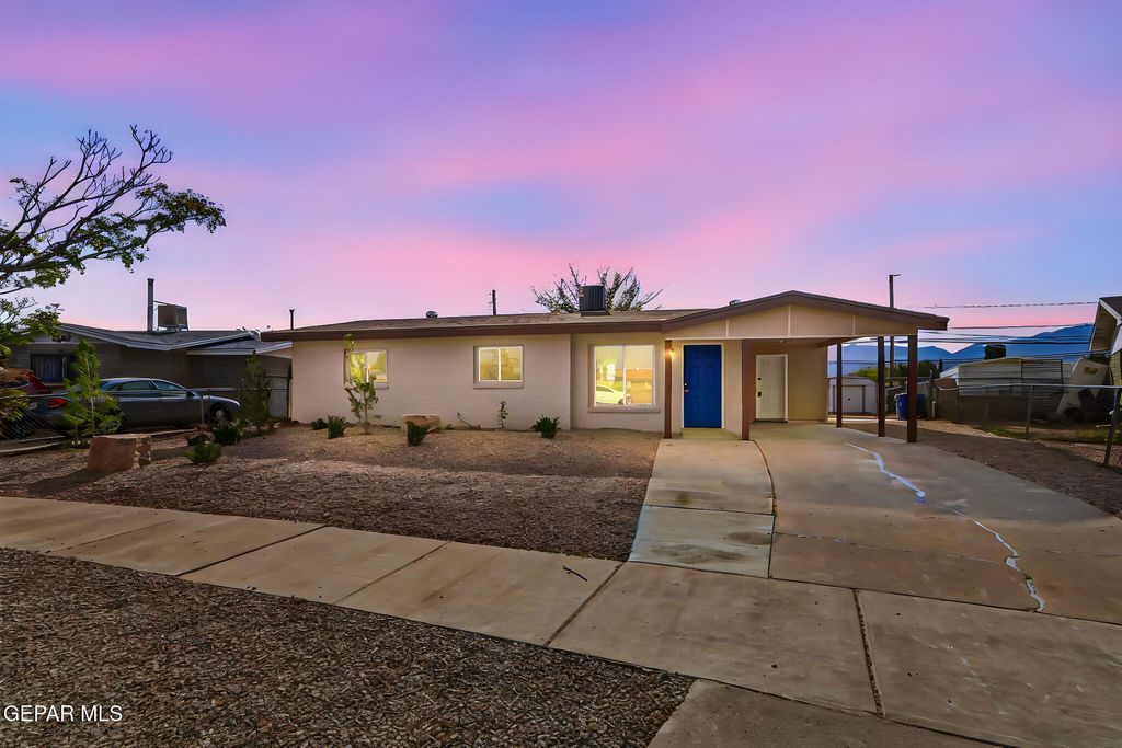 Photo of 9205 Salisbury Drive, El Paso, TX 79924 (MLS # 941954)