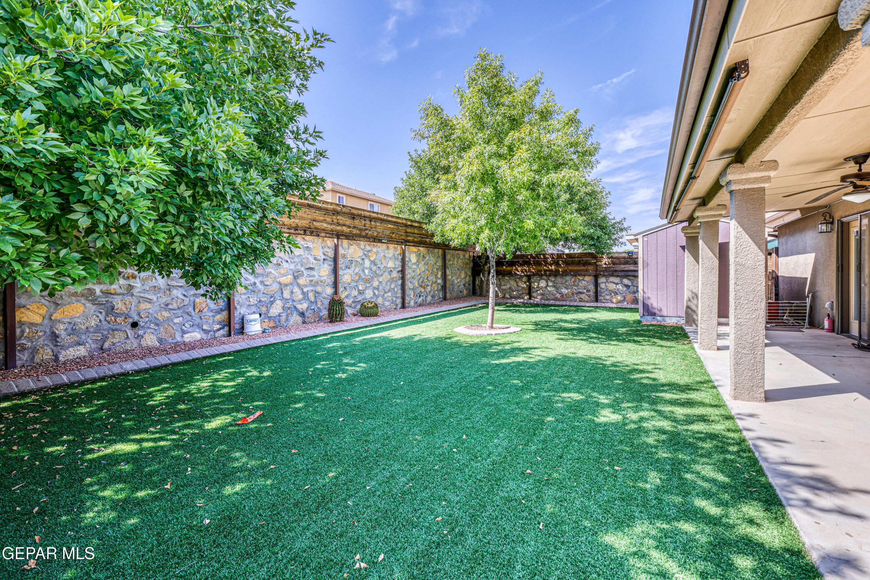 11329 CATTLE RANCH Street