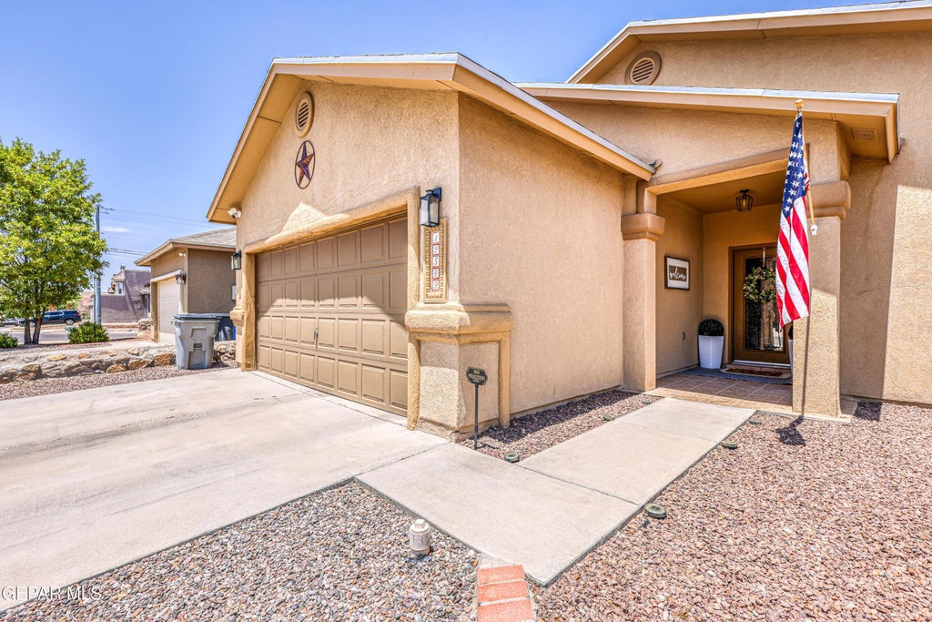 Photo of 12549 Wolf Berry Drive, El Paso, TX 79928 (MLS # 948688)
