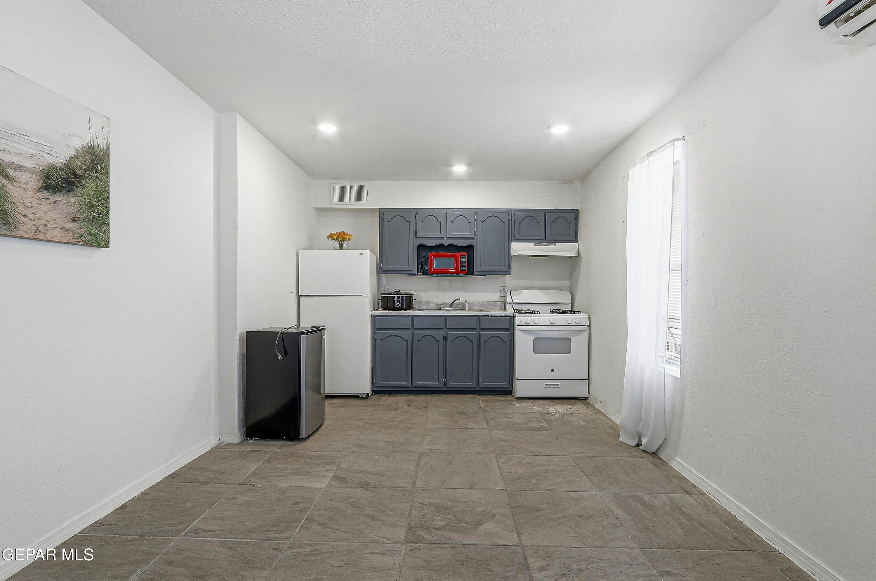 11548 JENNY Road