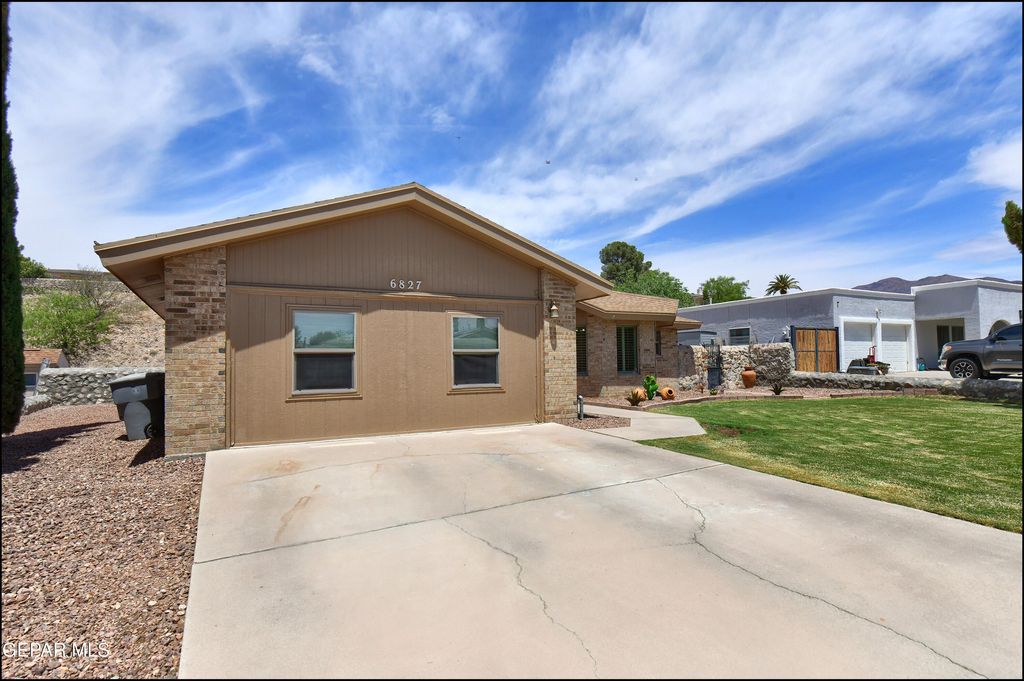 Photo of 6827 AMPOSTA Drive, El Paso, TX 79912 (MLS # 943275)