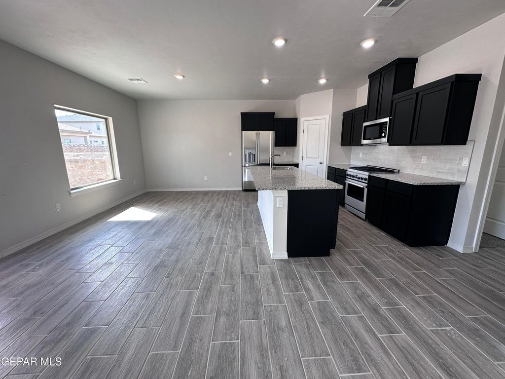 Photo of 14524 Johnny Mata Drive, El Paso, TX 79938 (MLS # 931597)