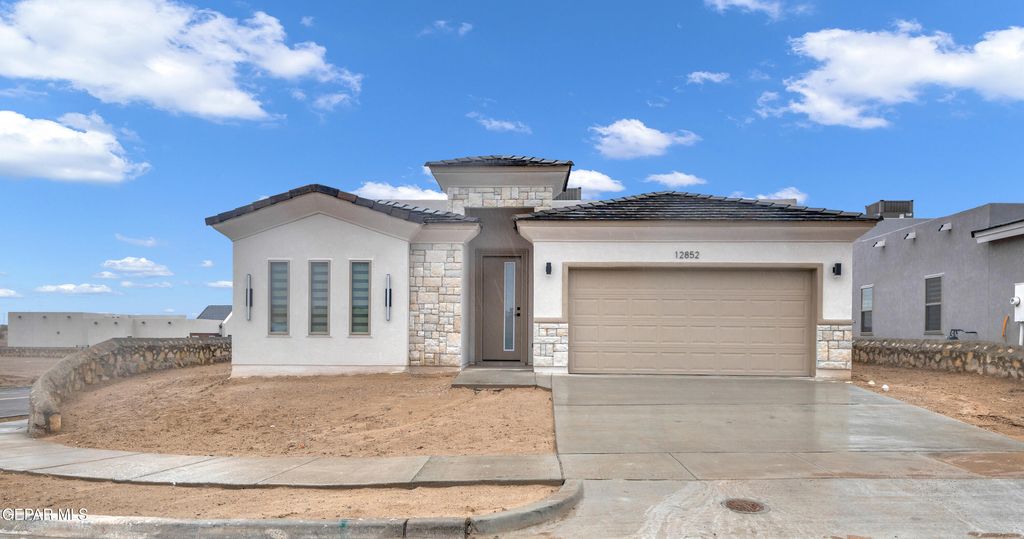 Photo of 13389 EMERALD GLASS Drive, Horizon City, TX 79928 (MLS # 939711)