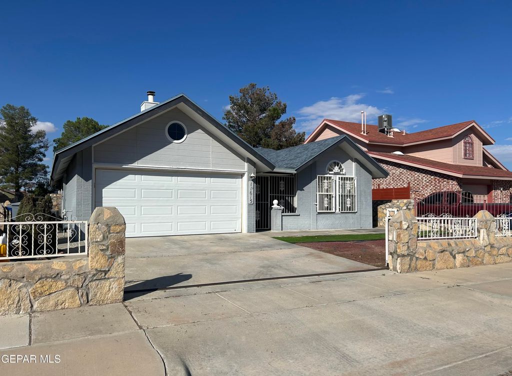 Photo of 11615 Cayuga Circle, El Paso, TX 79936 (MLS # 932436)