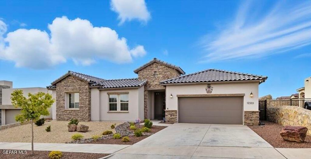 Photo of 12333 Clifton Hill Road, El Paso, TX 79928 (MLS # 940059)