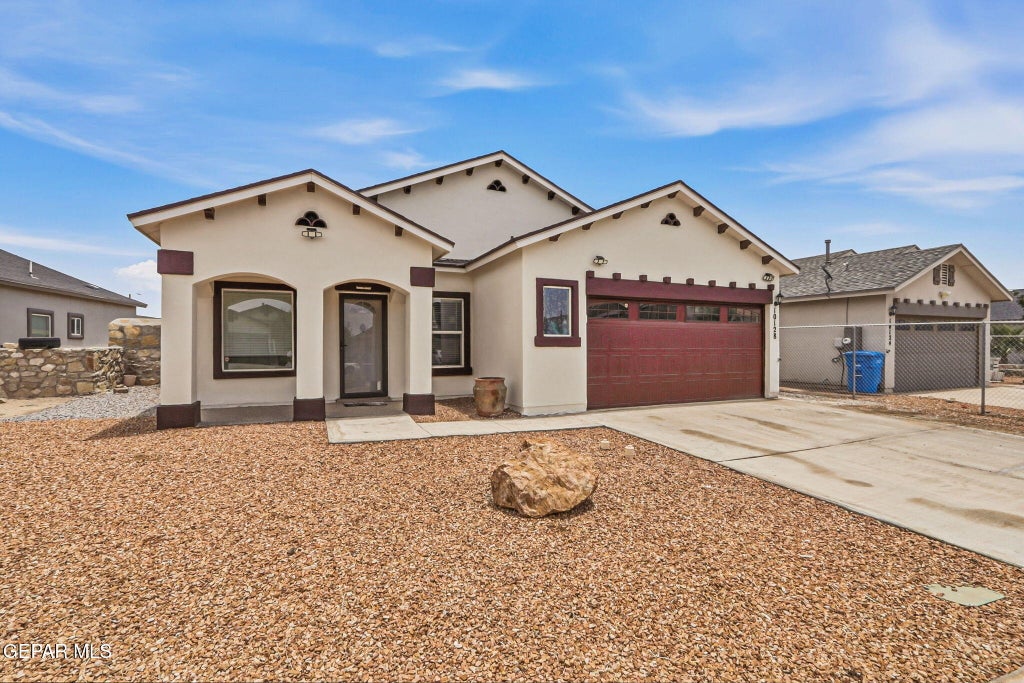 Photo of 10128 Red Valley, Socorro, TX 79927 (MLS # 946112)