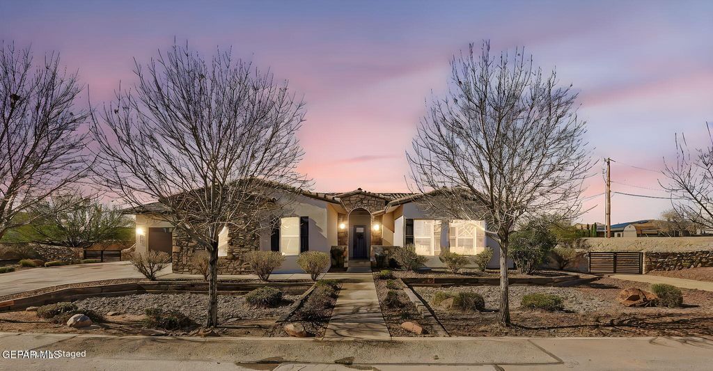 Photo of 6337 CAMINO NOGAL Drive, El Paso, TX 79932 (MLS # 937335)