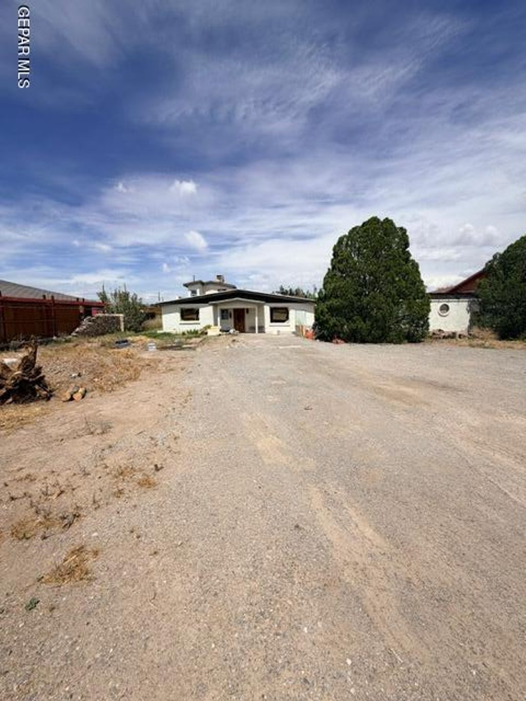 Photo of 333 MCCUNE Road, El Paso, TX 79915 (MLS # 941949)