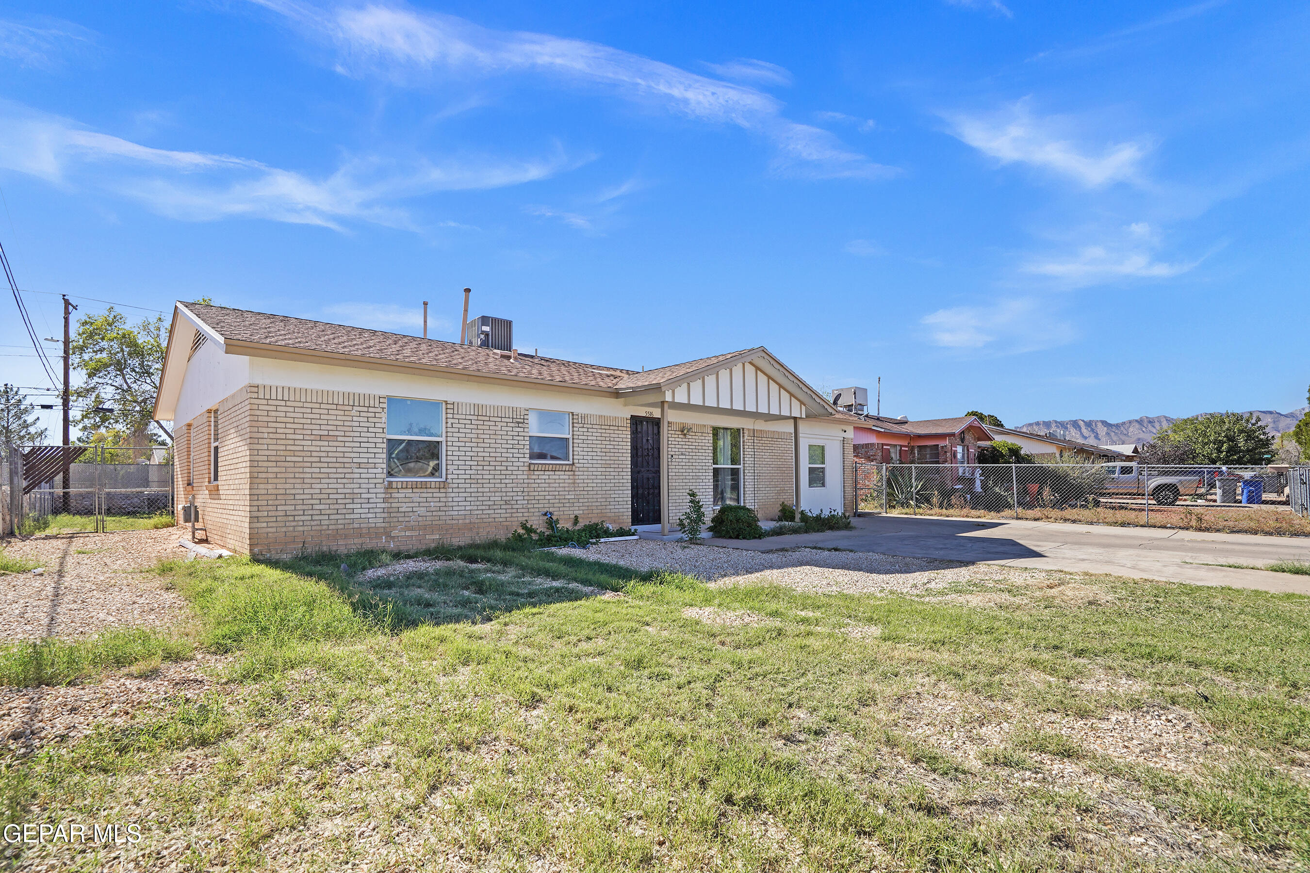 5516 FAIRBANKS Drive