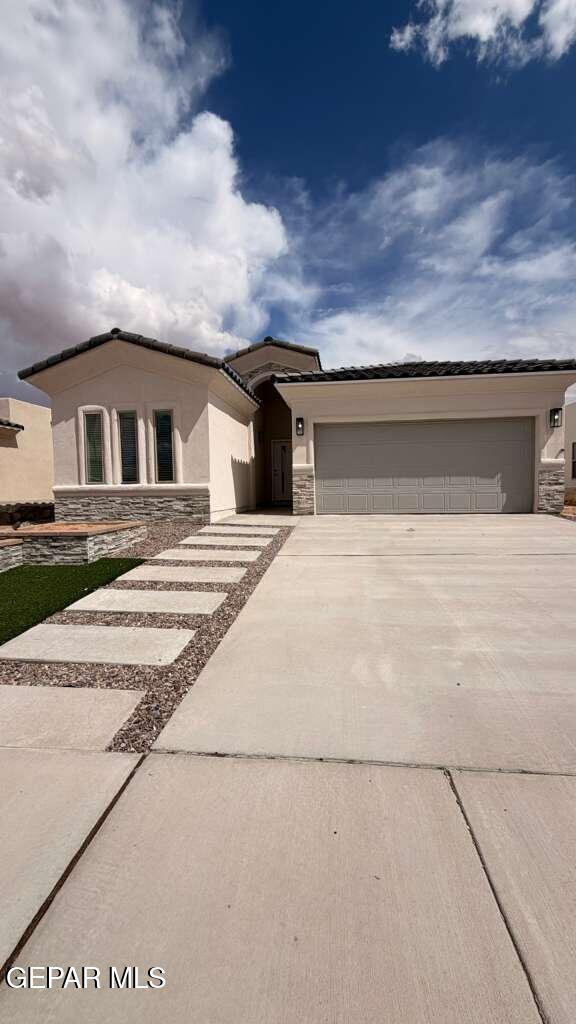 Photo of 10895 FRANCISCO VAQUERA Drive, Socorro, TX 79927 (MLS # 950192)