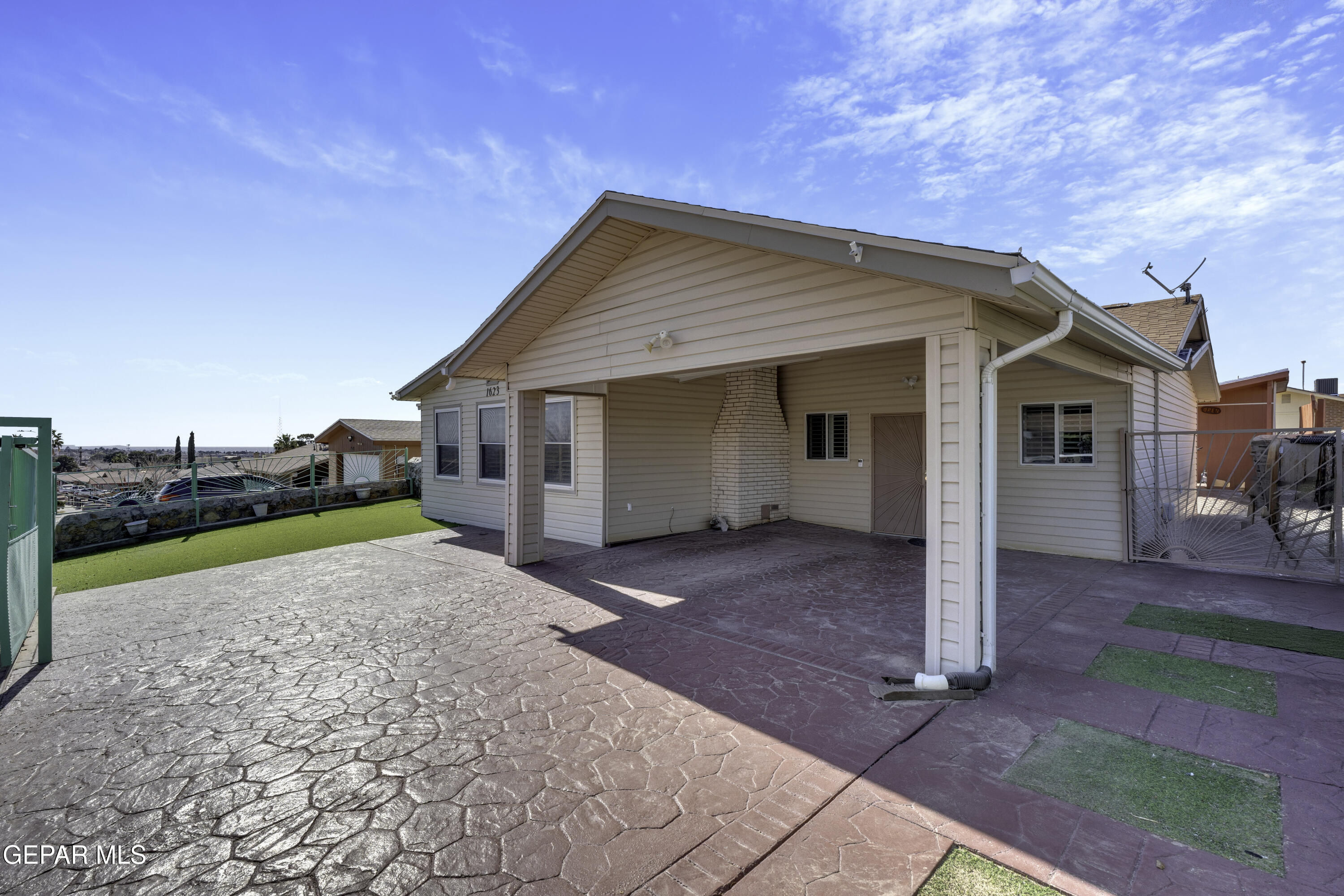 1623 PHIL GIBBS Drive