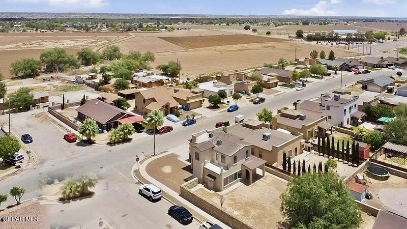 523 Villas Del Valle Drive