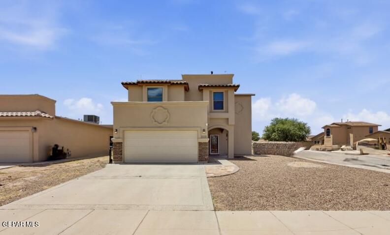 523 Villas Del Valle Drive