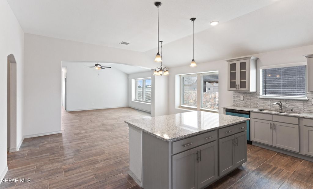 Photo of 14045 Paseo Alegre Avenue, El Paso, TX 79928 (MLS # 940277)