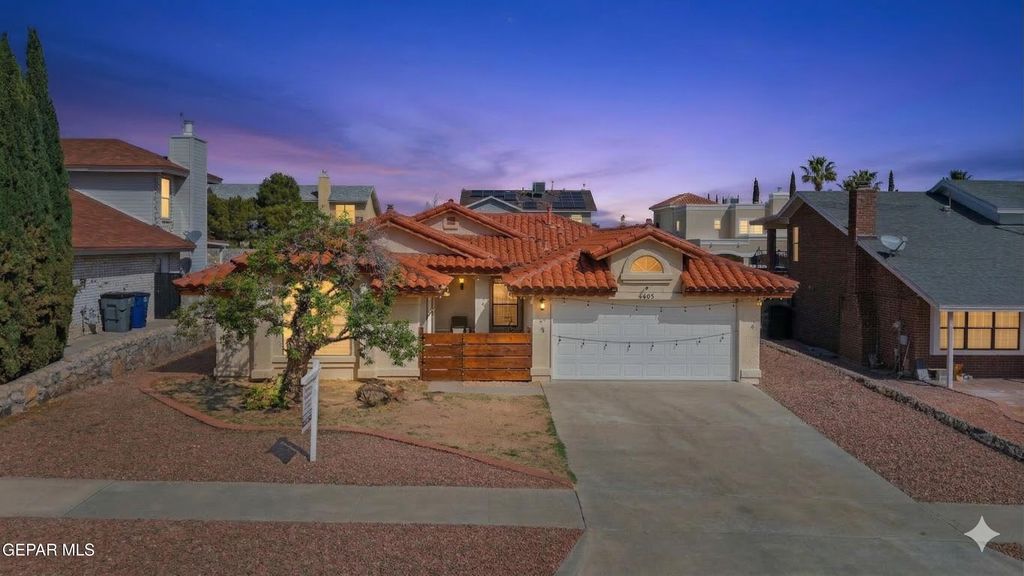 Photo of 4405 LOMA HERMOSA Drive, El Paso, TX 79934 (MLS # 942287)