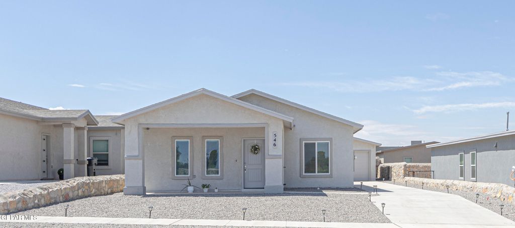 Photo of 546 Spanish Oak Drive, Canutillo, TX 79835 (MLS # 939289)