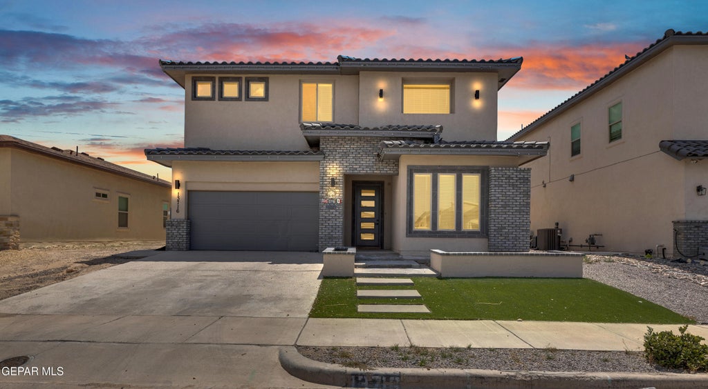 Photo of 13716 FLORA VISTA Avenue, Horizon City, TX 79928 (MLS # 950238)