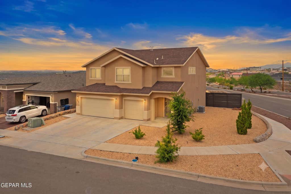 Photo of 7401 EAGLE VISTA Drive, El Paso, TX 79911 (MLS # 948071)