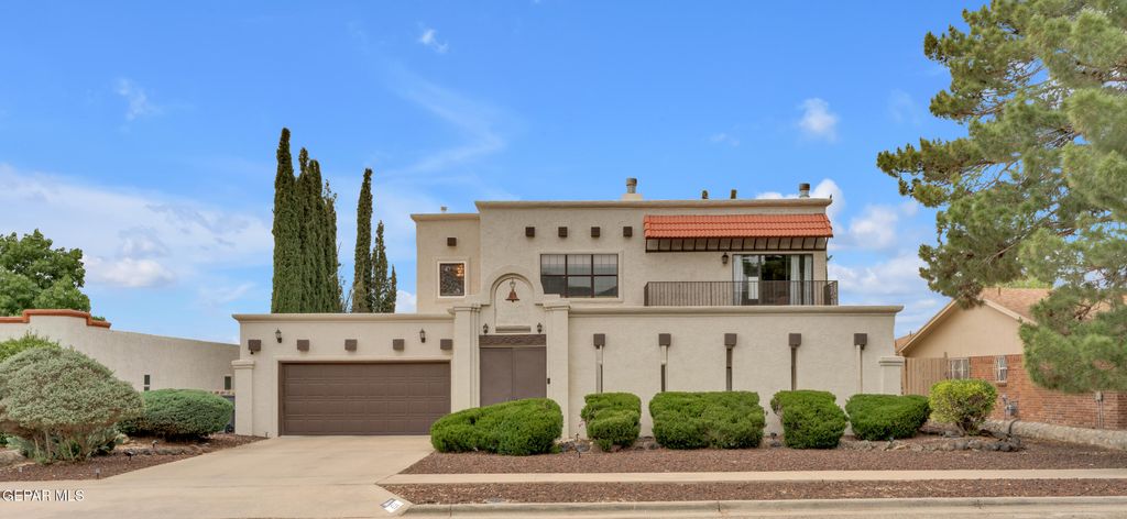 Photo of 425 VALPLANO Drive, El Paso, TX 79912 (MLS # 943433)