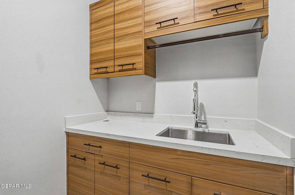 Photo of 1847 CIMARRON PARK Drive, El Paso, TX 79911 (MLS # 937882)