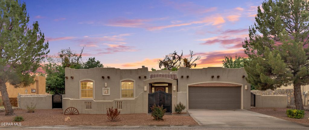 Photo of 1072 LOS MOROS Drive, El Paso, TX 79932 (MLS # 943434)