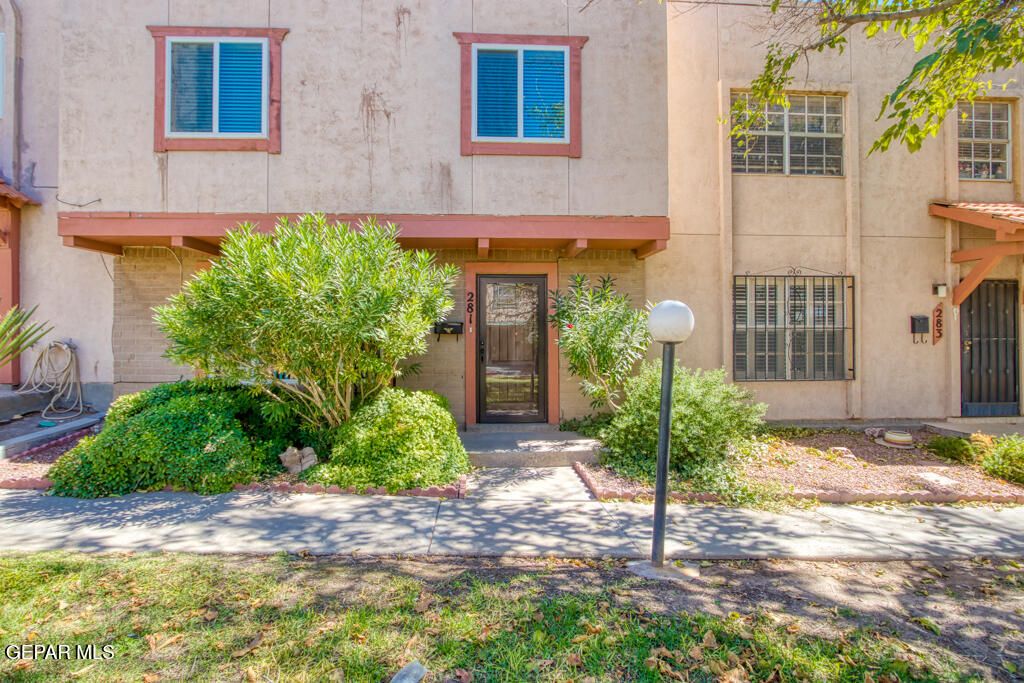 Photo of 281 Maricopa Drive, El Paso, TX 79912 (MLS # 942424)