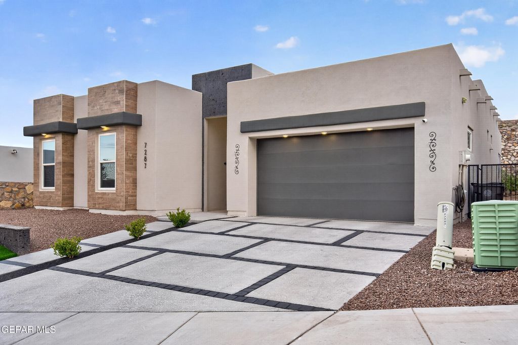 Photo of 7287 Bobcat Hollow Drive, El Paso, TX 79911 (MLS # 942573)