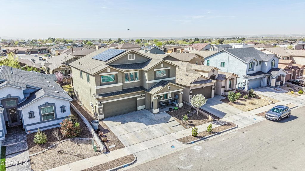 Photo of 316 MALTA Street, El Paso, TX 79932 (MLS # 940483)