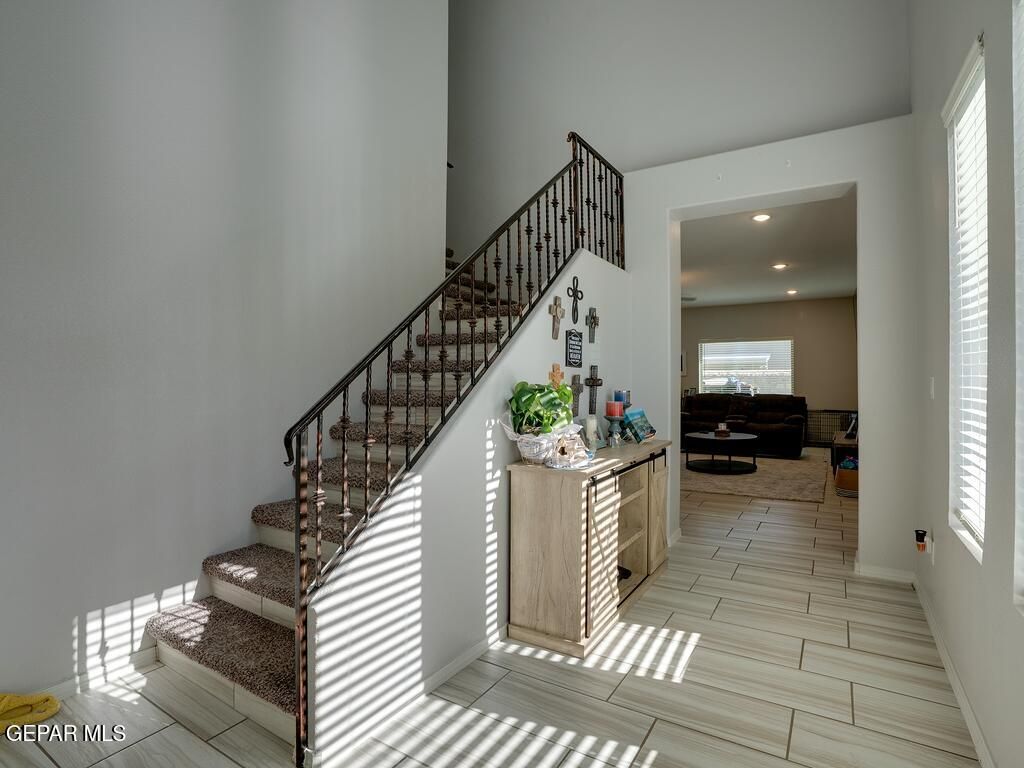 Photo of 14752 WILLIAM MESHEL Drive, El Paso, TX 79938 (MLS # 939028)