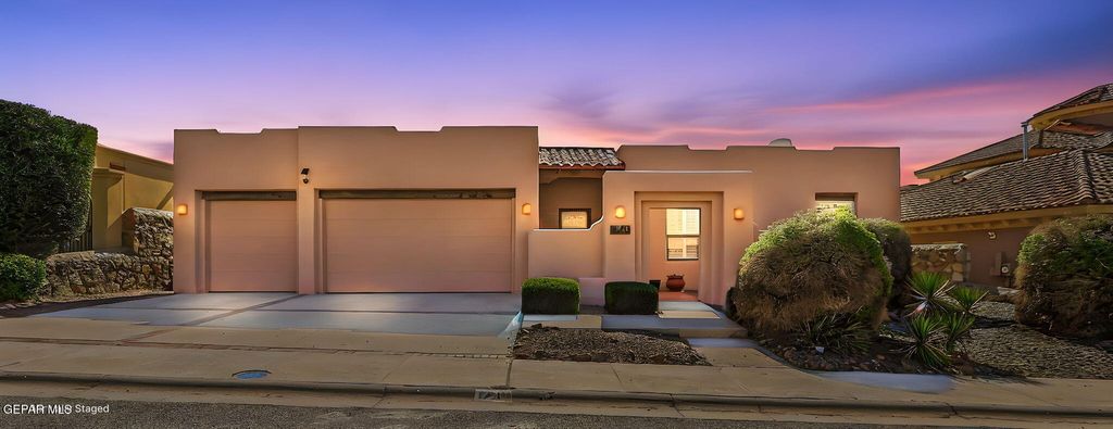 Photo of 1240 CALLE LAGO Drive, El Paso, TX 79912 (MLS # 938016)