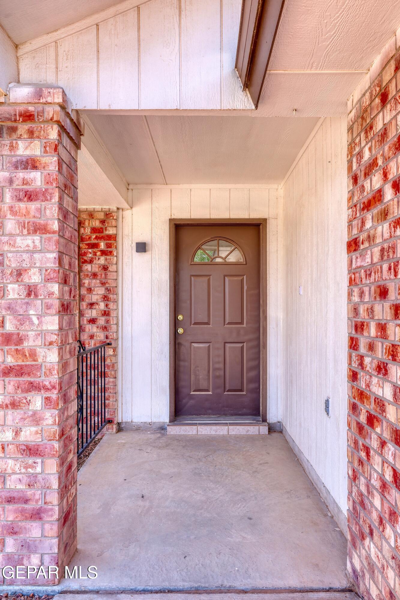 3312 MIKE GODWIN Drive
