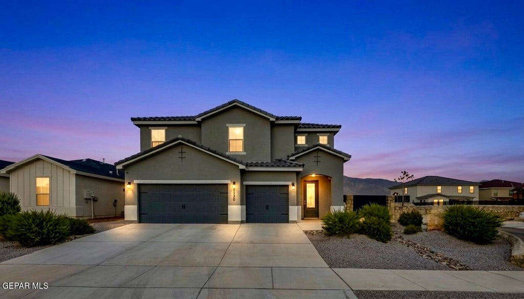 Photo of 2370 ENCHANTED BUTTE PL, El Paso, TX 79911 (MLS # 944483)