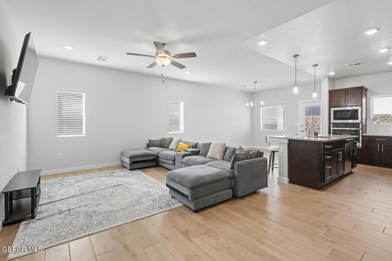 12677 VIENDO NORTE Drive