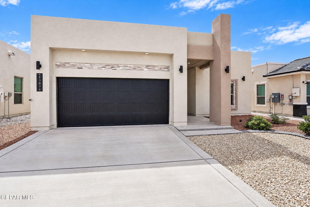 Photo of 13876 Paseo Perlas Drive, Horizon City, TX 79928 (MLS # 952501)