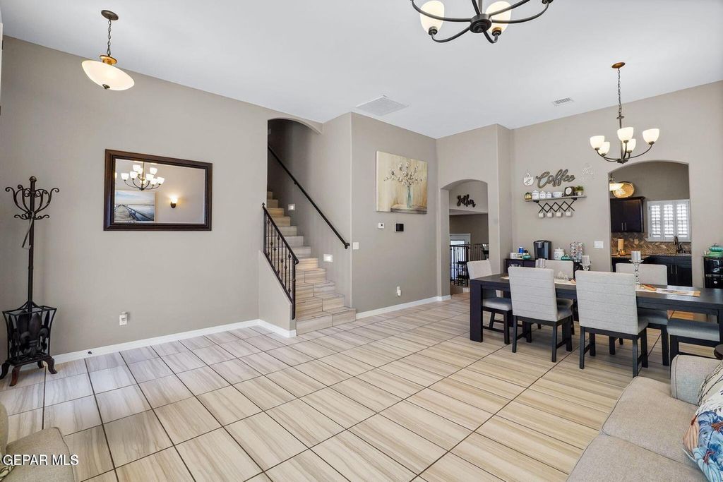 Photo of 12509 Furlong Circle, Horizon City, TX 79928 (MLS # 940383)