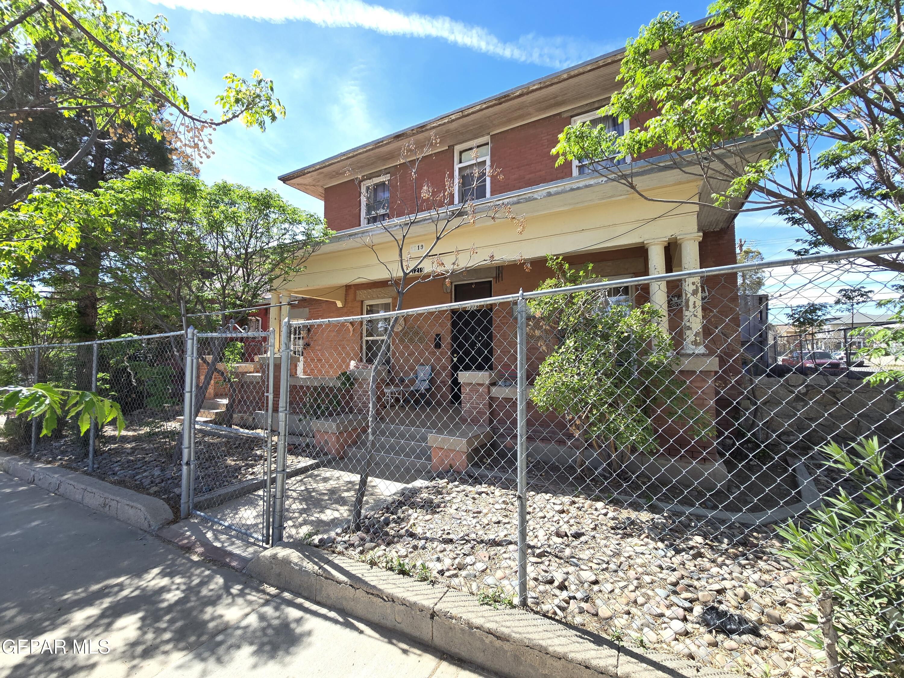 Photo 1 of 43 — 1219 N FLORENCE Street, El Paso, TX 79902