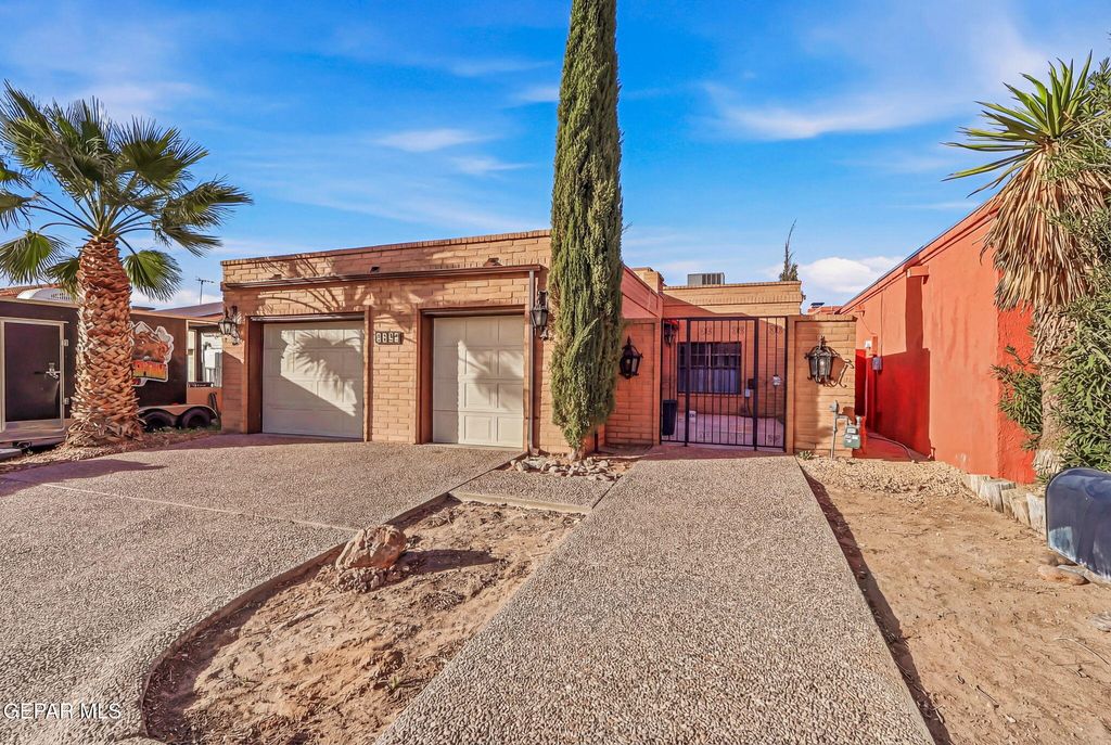 Photo of 125 SUNDANCE Court, Santa Teresa, NM 88008 (MLS # 939933)