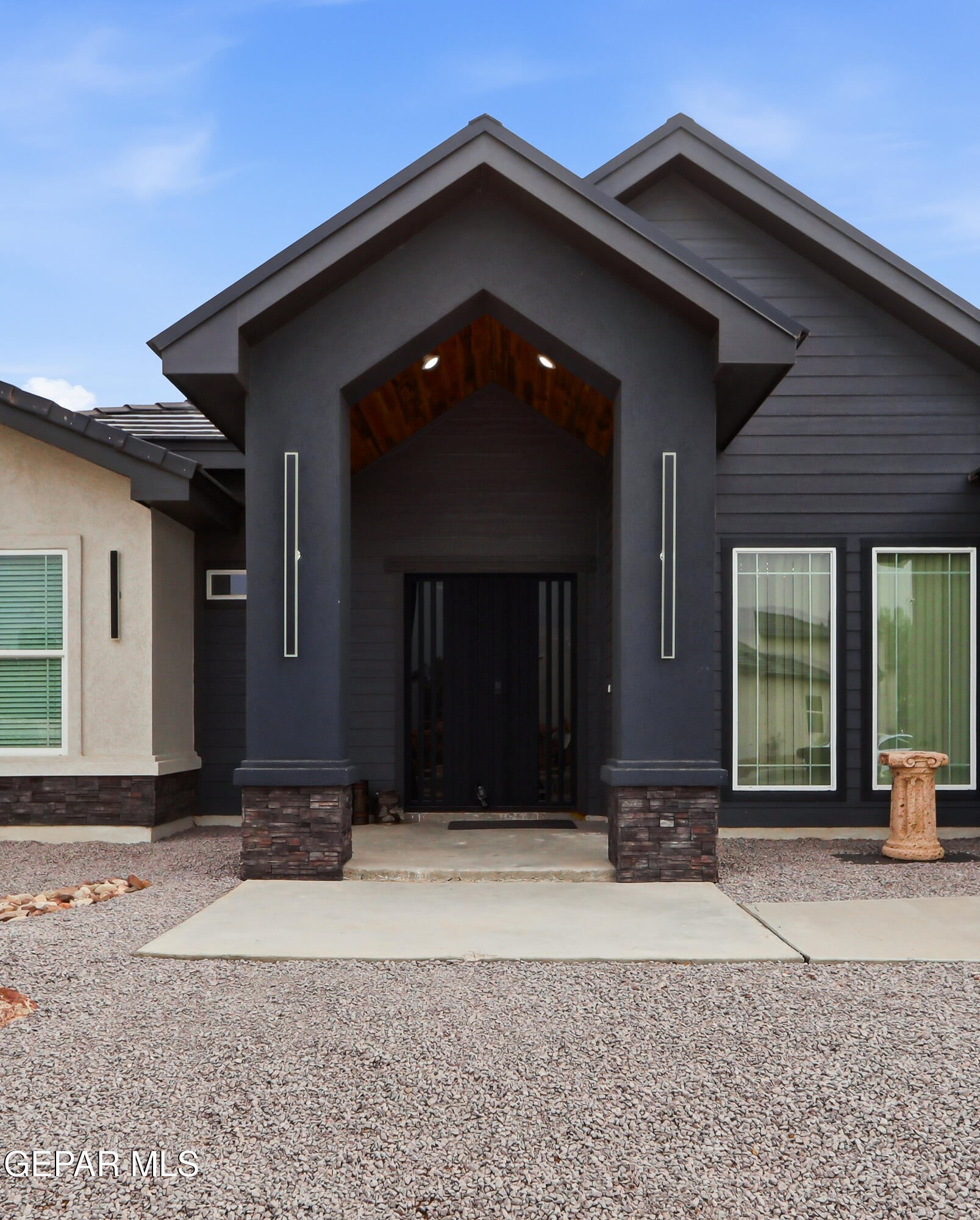 5421 Dougallan Lane