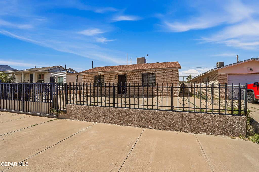 Photo of 3509 Harrison Avenue, El Paso, TX 79930 (MLS # 948428)