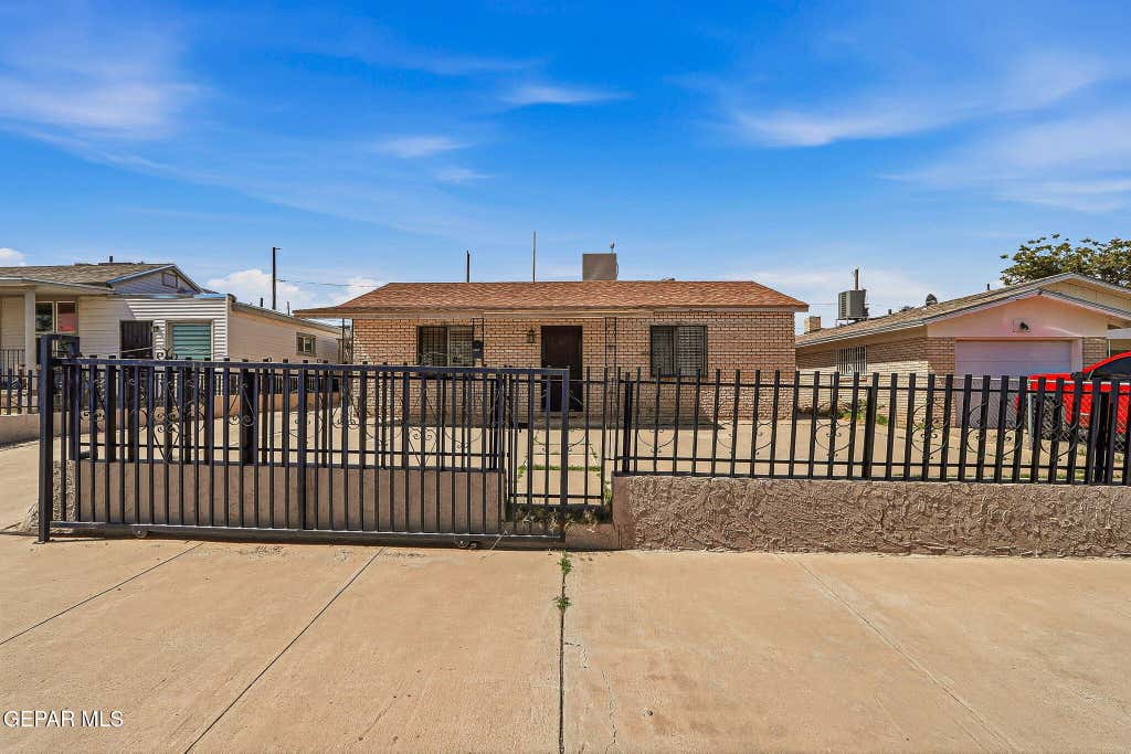 Photo of 3509 Harrison Avenue, El Paso, TX 79930 (MLS # 948428)
