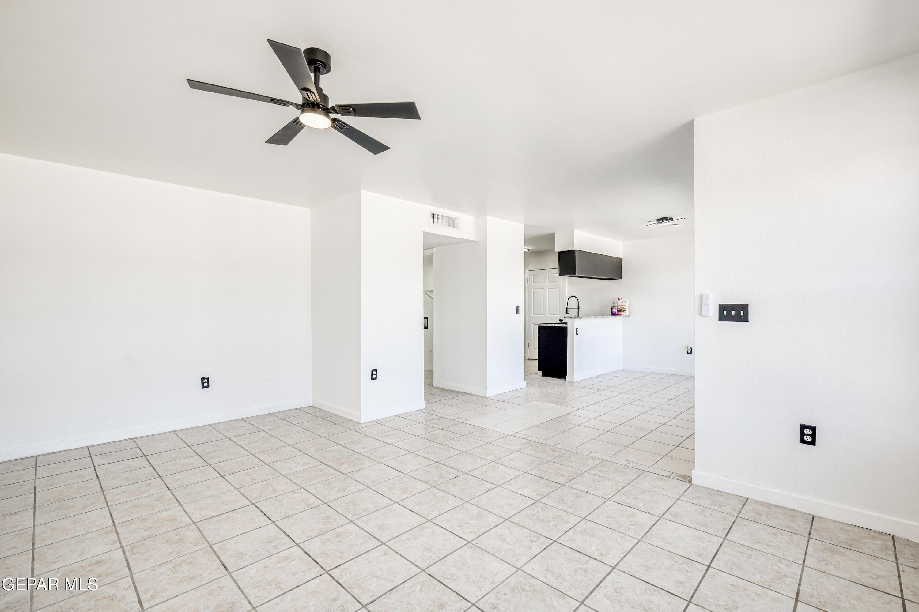 6212 ANTELOPE Court