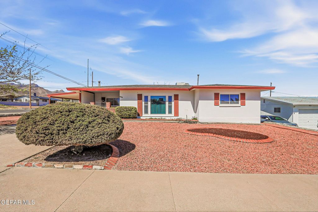 Photo of 4001 Volcanic Avenue, El Paso, TX 79904 (MLS # 940215)