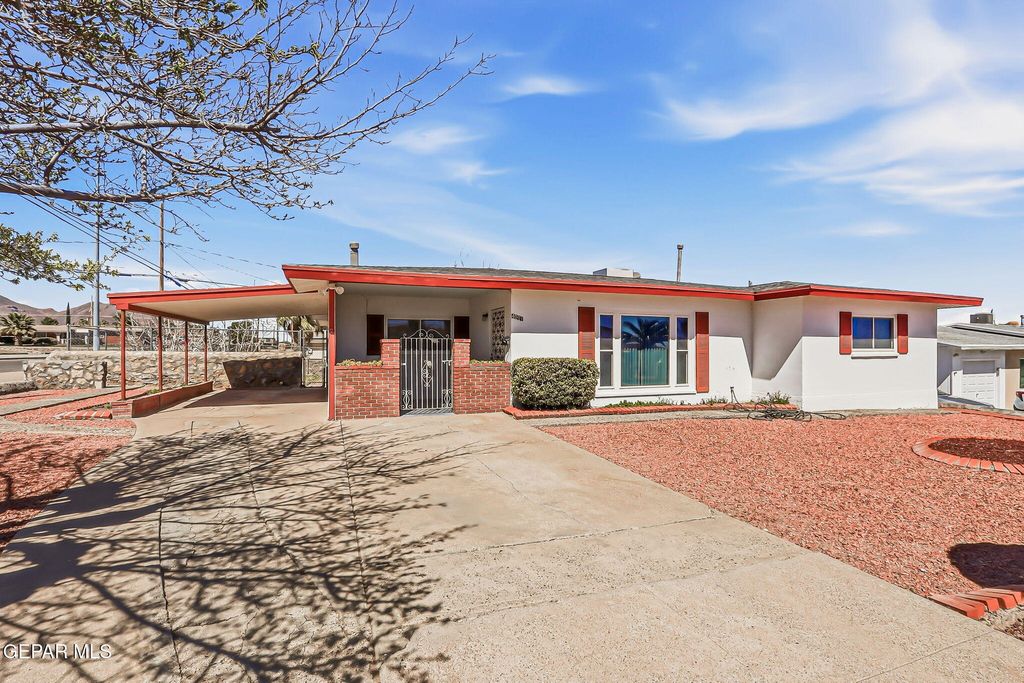 Photo of 4001 Volcanic Avenue, El Paso, TX 79904 (MLS # 940215)