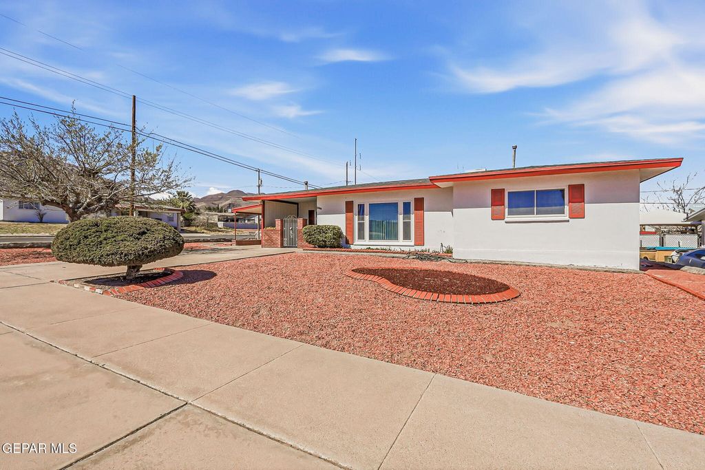 Photo of 4001 Volcanic Avenue, El Paso, TX 79904 (MLS # 940215)